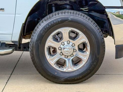 Used 2024 RAM 2500 Big Horn image 4