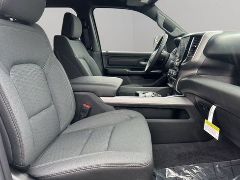 New 2026 RAM 1500 Express AWD/4WD image 22
