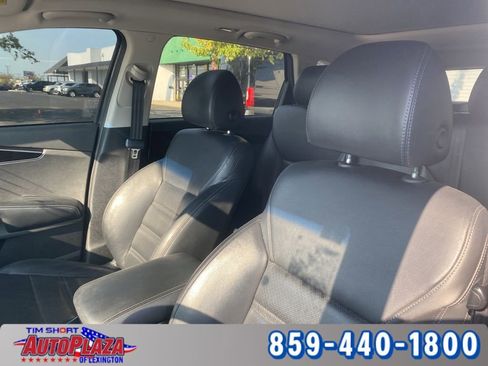 Used 2020 Kia Sorento EX image 10