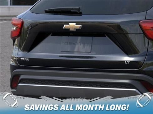 New 2026 Chevrolet Trax LT w/ Driver Confidence Package FWD image 14