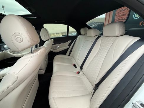 Used 2021 Mercedes-Benz E 350 Sedan image 31