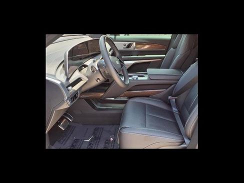 New 2026 Cadillac Vistiq Luxury image 13