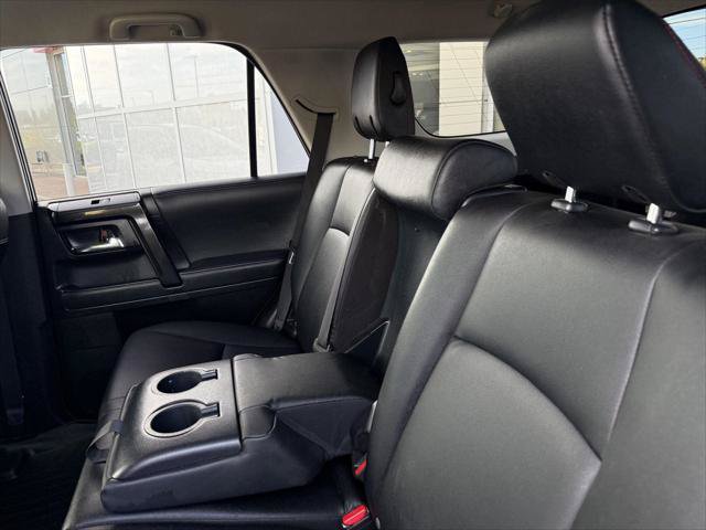 Certified 2020 Toyota 4Runner TRD Off-Road Premium AWD/4WD image 26