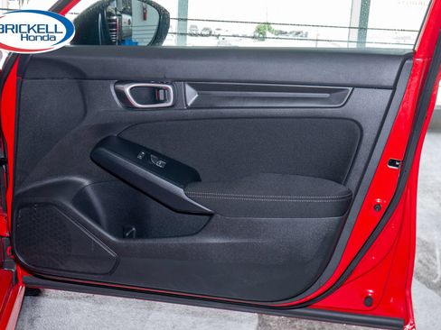 Used 2023 Honda Civic Sport image 14
