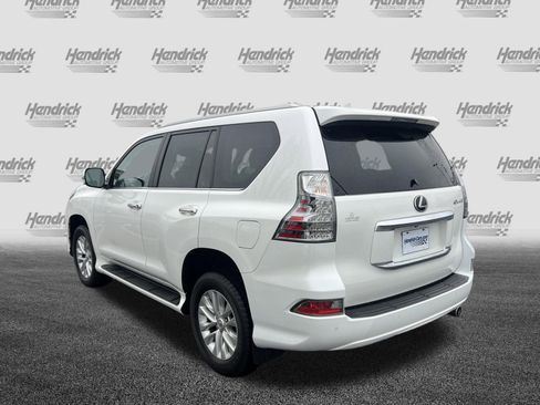 Used 2022 Lexus GX 460 Premium w/ Premium Package image 8