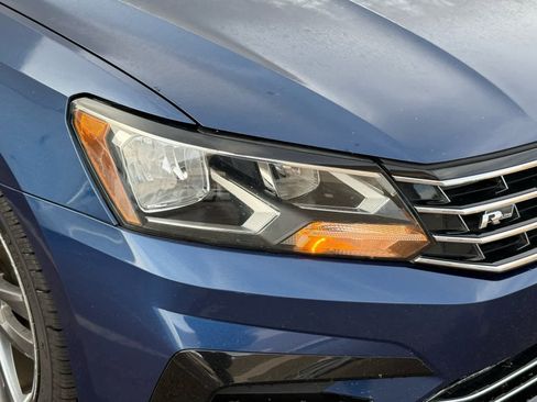 Used 2016 Volkswagen Passat 1.8T R-Line image 21