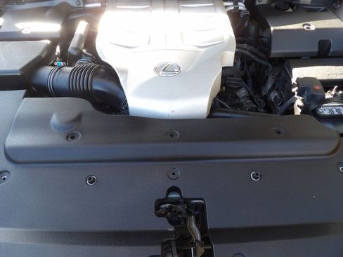 Used 2011 Lexus GX 460 Base AWD 4dr SUV image 17