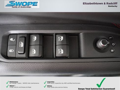 New 2026 Jeep Compass Trailhawk w/ Sun, Sound & Navigation Group image 14