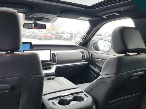 New 2025 Ford Expedition Tremor image 35