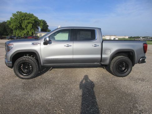 New 2026 GMC Sierra 1500 SLT w/ SLT Convenience Package AWD/4WD image 10