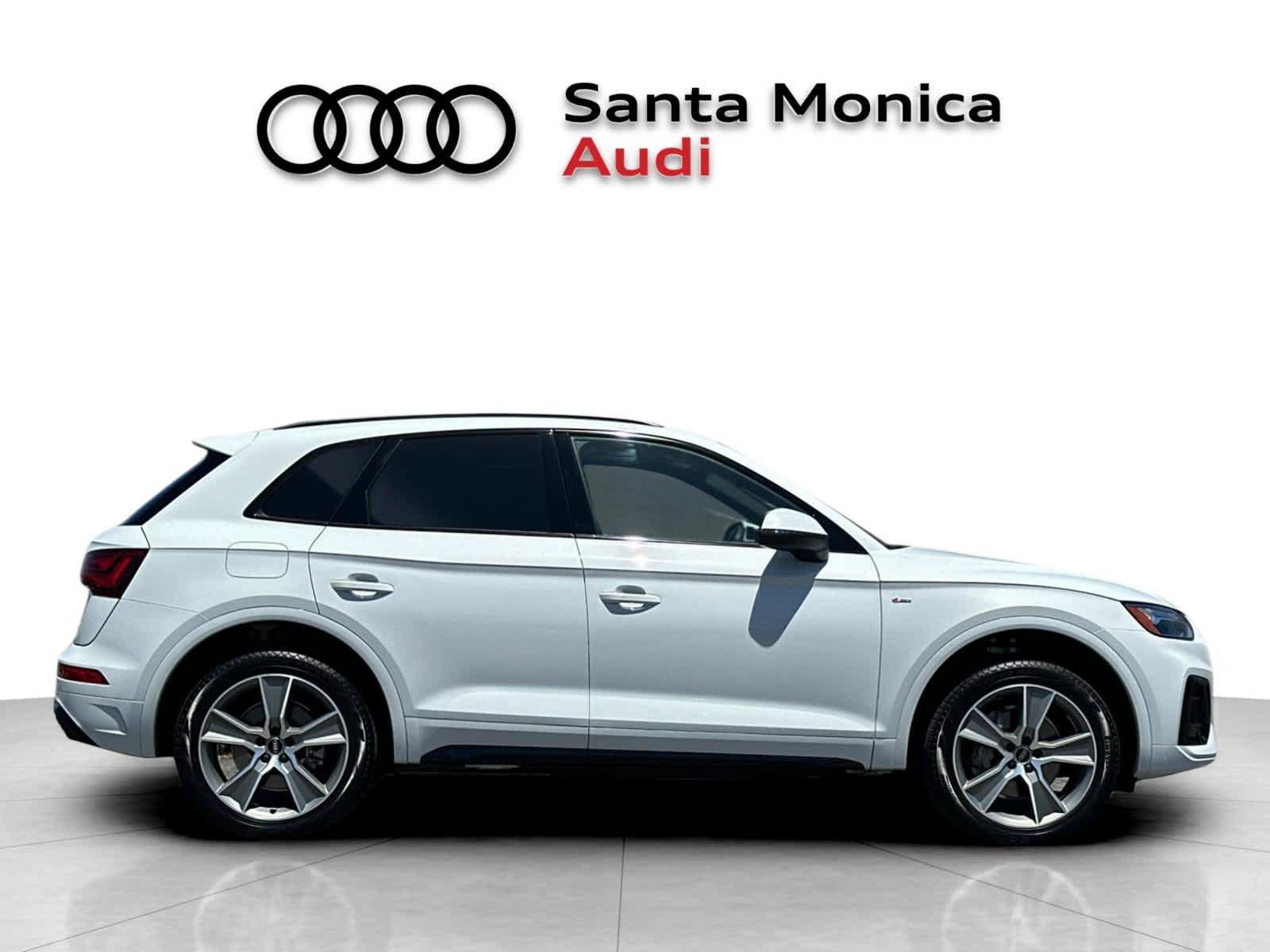 Used 2025 Audi Q5 2.0T Premium w/ Convenience Plus Package AWD/4WD image 8