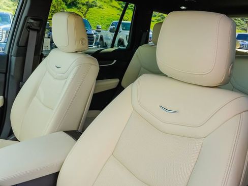 Certified 2024 Cadillac XT6 Sport image 14