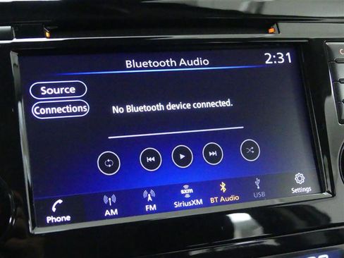 Used 2022 Nissan Rogue Sport SL image 9