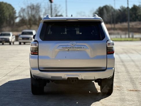 Used 2016 Toyota 4Runner 2WD image 5