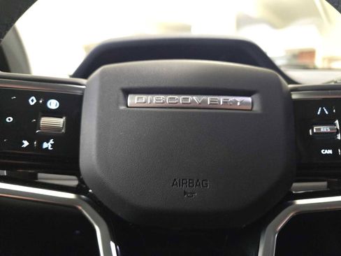 Certified 2025 Land Rover Discovery Sport S image 24