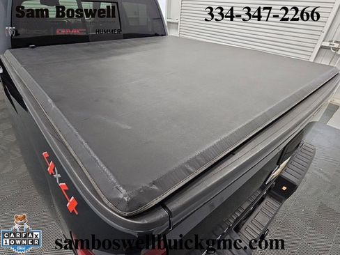Used 2018 Chevrolet Silverado 1500 High Country AWD/4WD image 31