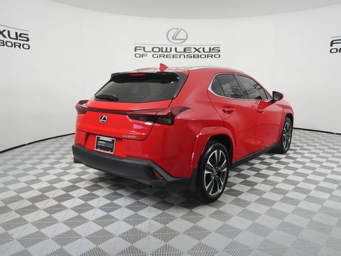 Certified 2025 Lexus UX 300h FWD w/ Accessory Package (Z1) image 7