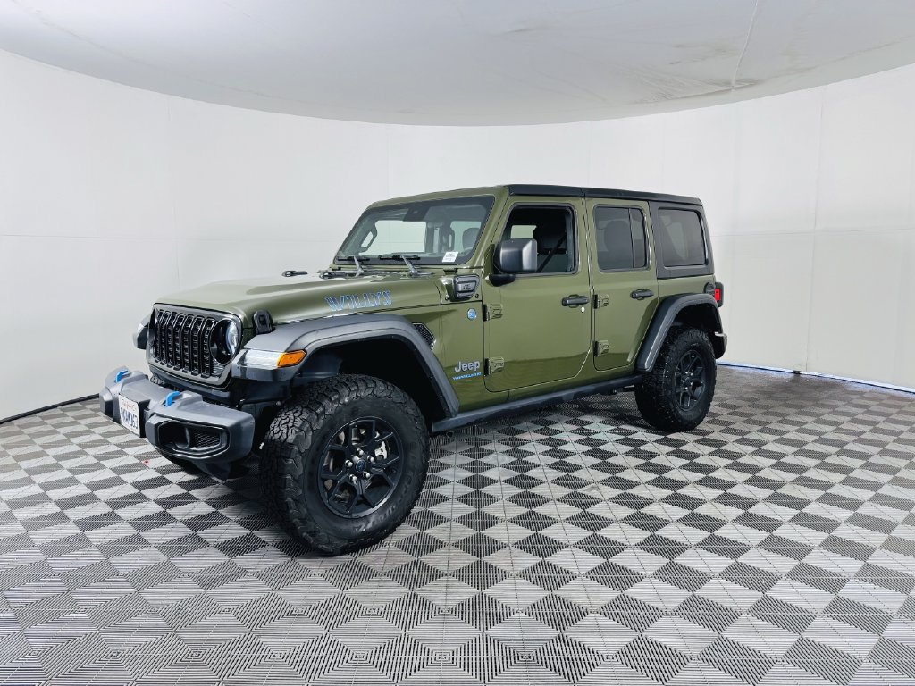 Used 2024 Jeep Wrangler Unlimited AWD/4WD image 4