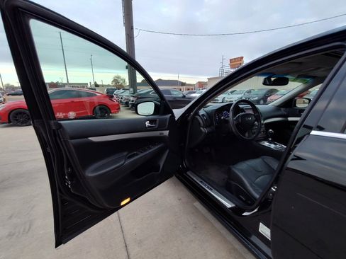 Used 2013 INFINITI G37 x w/ Premium Pkg image 13