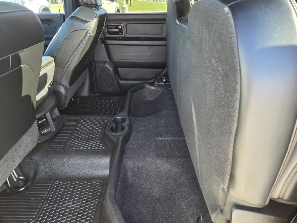 Used 2021 RAM 2500 Tradesman w/ Chrome Appearance Group AWD/4WD image 33