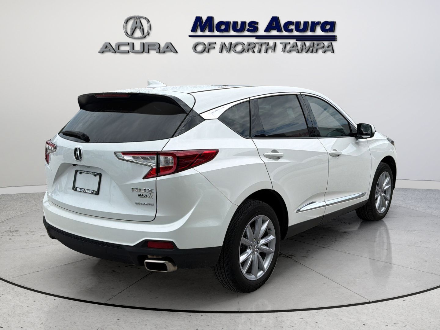 Used 2024 Acura RDX SH-AWD image 10