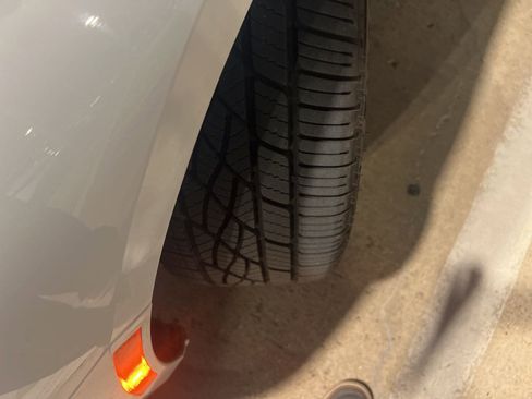 Used 2023 Cadillac CT4 Luxury w/ Sun And Sound Package image 7