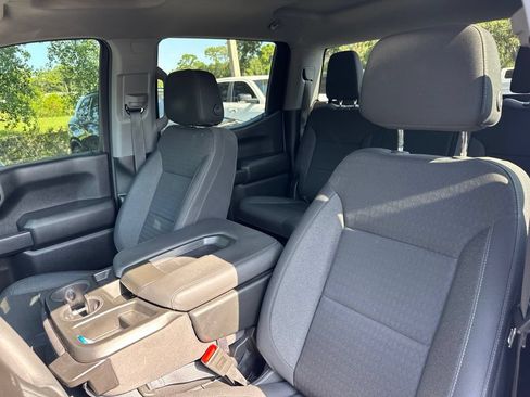 Used 2025 Chevrolet Silverado 1500 Custom w/ Turbomax Blackout Package RWD image 10