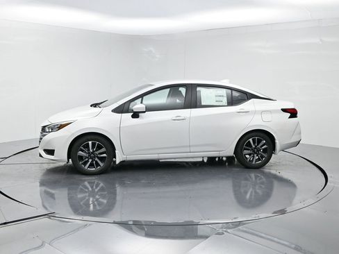 New 2025 Nissan Versa SV w/ Trunk Package image 3