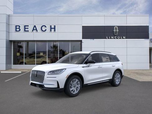 New 2026 Lincoln Corsair Premiere image 2