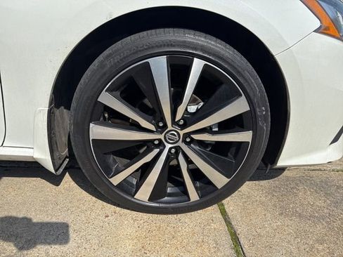 Used 2022 Nissan Altima 2.5 SR image 31