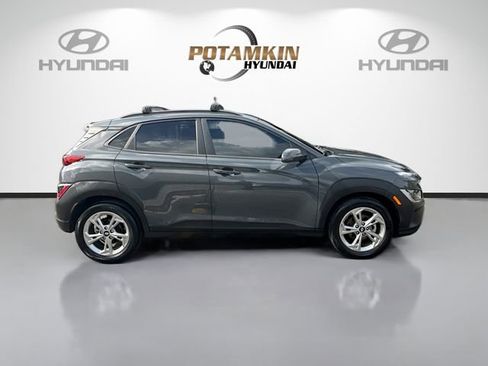 Used 2023 Hyundai Kona SEL FWD image 4