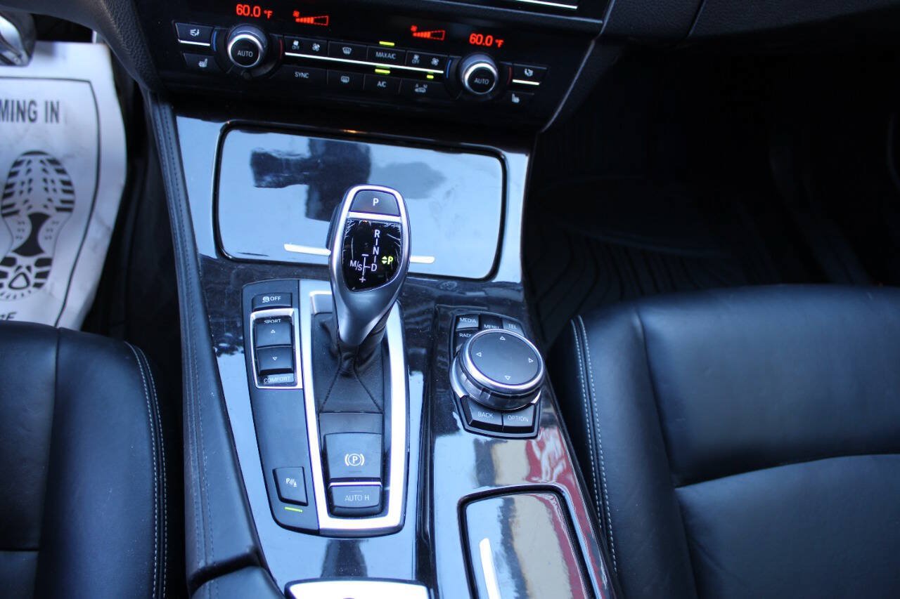 Used 2016 BMW 528i Sedan RWD image 16