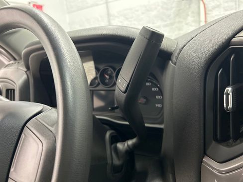 Used 2023 Chevrolet Silverado 1500 Custom AWD/4WD image 27