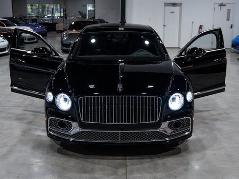Used 2020 Bentley Flying Spur W12 AWD/4WD image 40