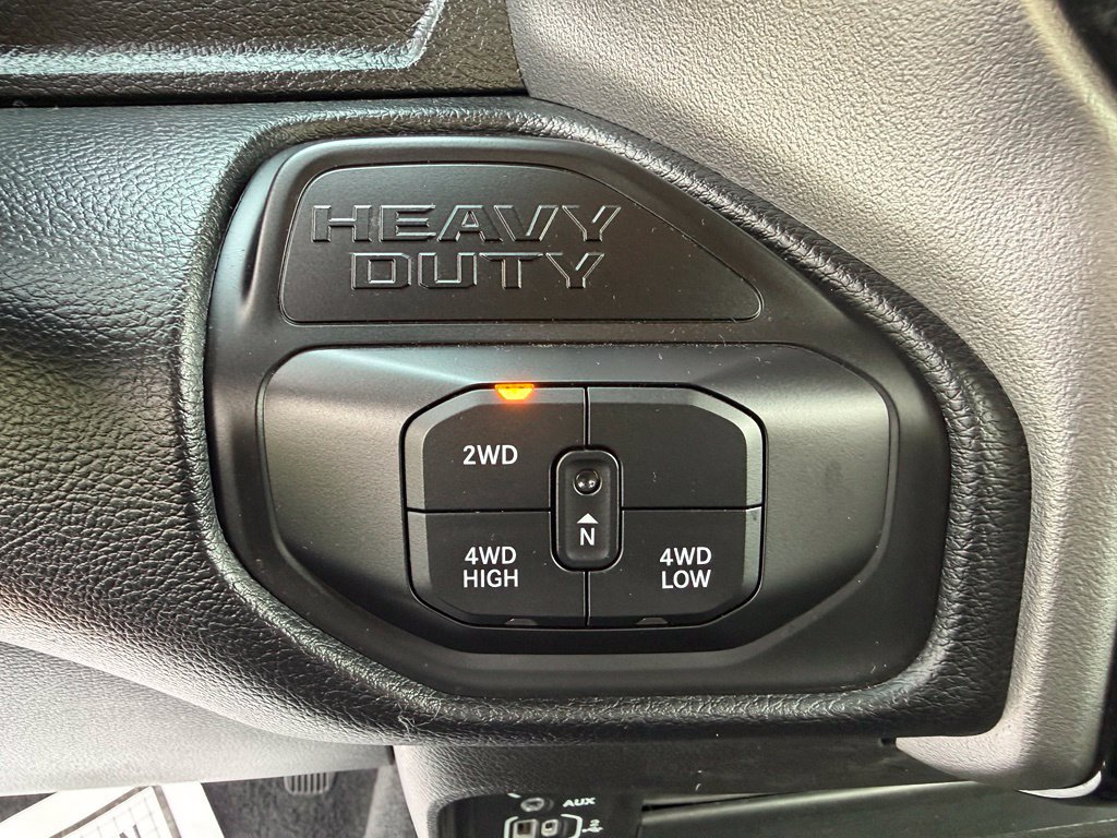 Used 2026 RAM 2500 Big Horn AWD/4WD image 8