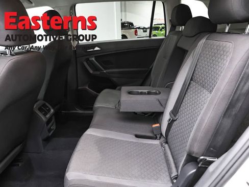 Used 2020 Volkswagen Tiguan S image 21