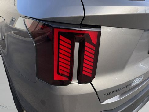 New 2026 Kia Sorento SX Prestige AWD/4WD image 7