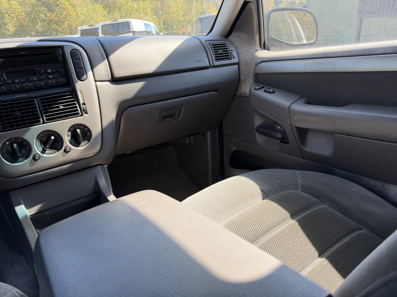 Used 2003 Ford Explorer XLT RWD image 25