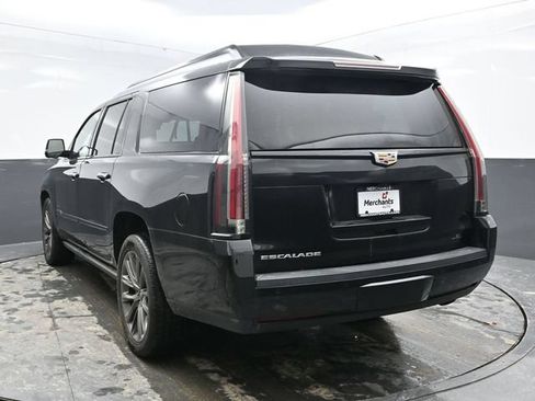 Used 2020 Cadillac Escalade ESV Platinum w/ Escalade Sport Edition AWD/4WD image 5