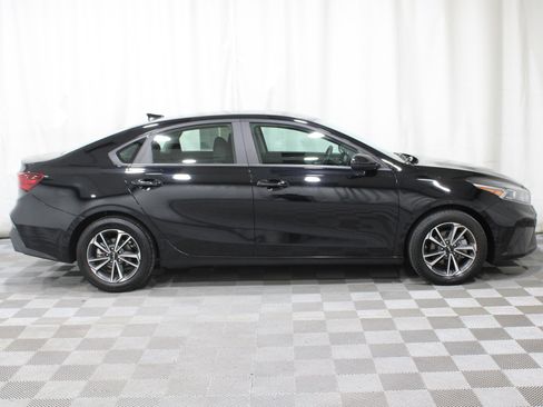 Used 2024 Kia Forte LXS image 27