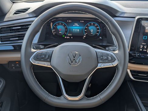 New 2026 Volkswagen Atlas Cross Sport SE AWD/4WD image 8