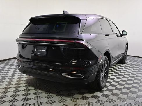 New 2026 Lincoln Nautilus Premier w/ Equipment Group 102A AWD/4WD image 6