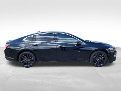 Used 2022 Chevrolet Malibu LT w/ Leather Package FWD image 10