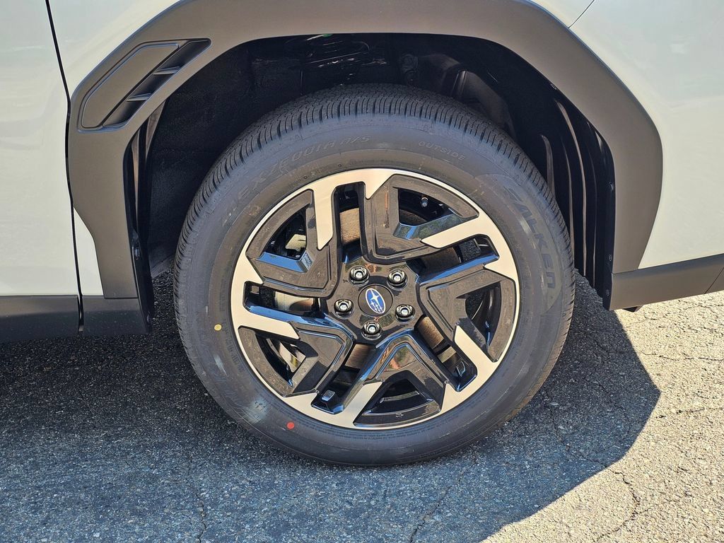 New 2026 Subaru Forester Premium AWD/4WD image 9