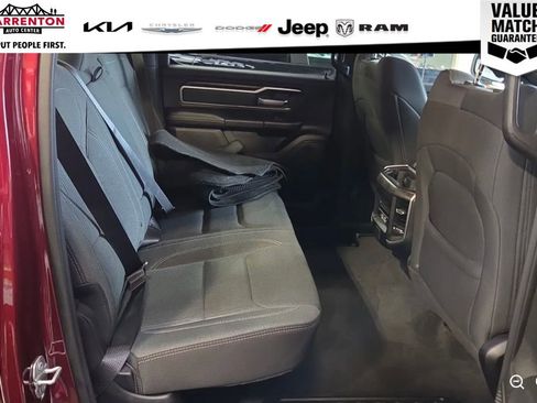 Used 2022 RAM 1500 Big Horn AWD/4WD image 17
