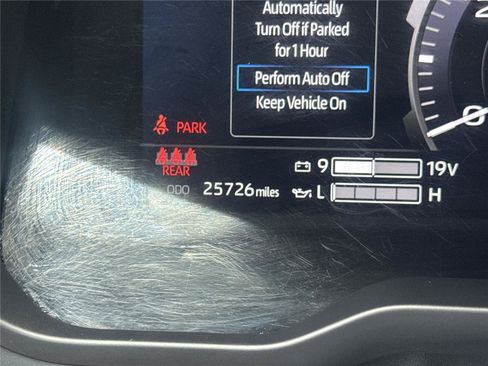 Used 2024 Toyota Tundra Platinum AWD/4WD image 41