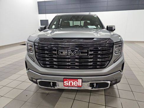 Used 2024 GMC Sierra 1500 Denali Ultimate image 8