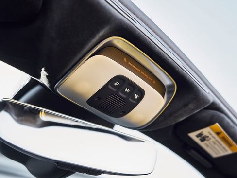 Used 2026 McLaren 750S Spider image 79