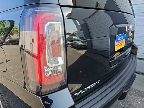 Used 2018 GMC Yukon SLE w/ Convenience Package RWD image 35