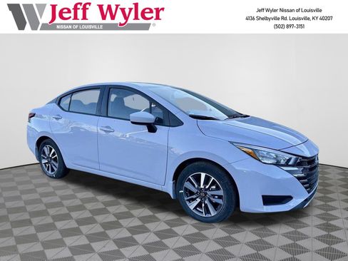 Used 2025 Nissan Versa SV w/ Trunk Package FWD image 1